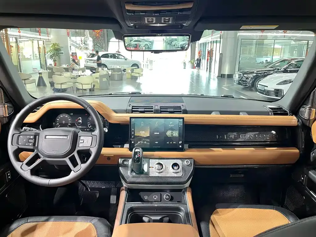 Land Rover Defender — фото 9