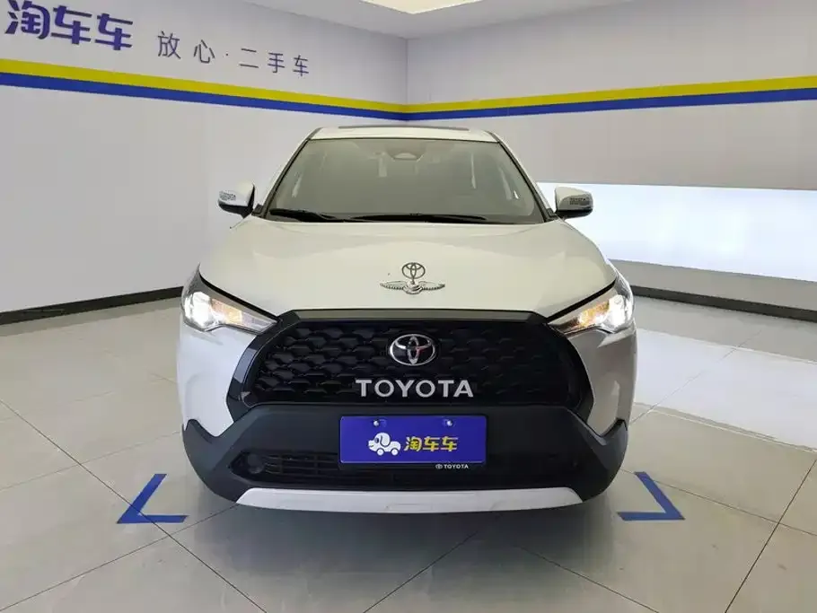 Toyota Corolla Cross — фото 3
