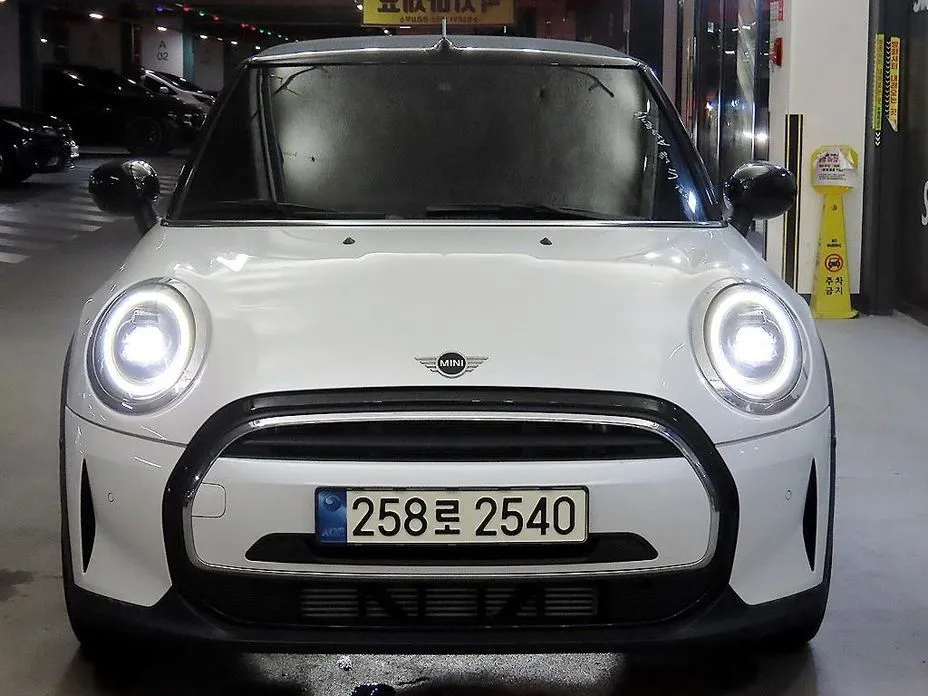 Mini Cooper Convertible — фото 10