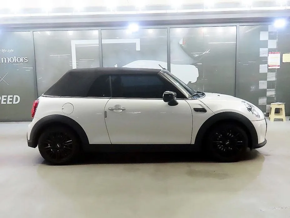 Mini Cooper Convertible — фото 2