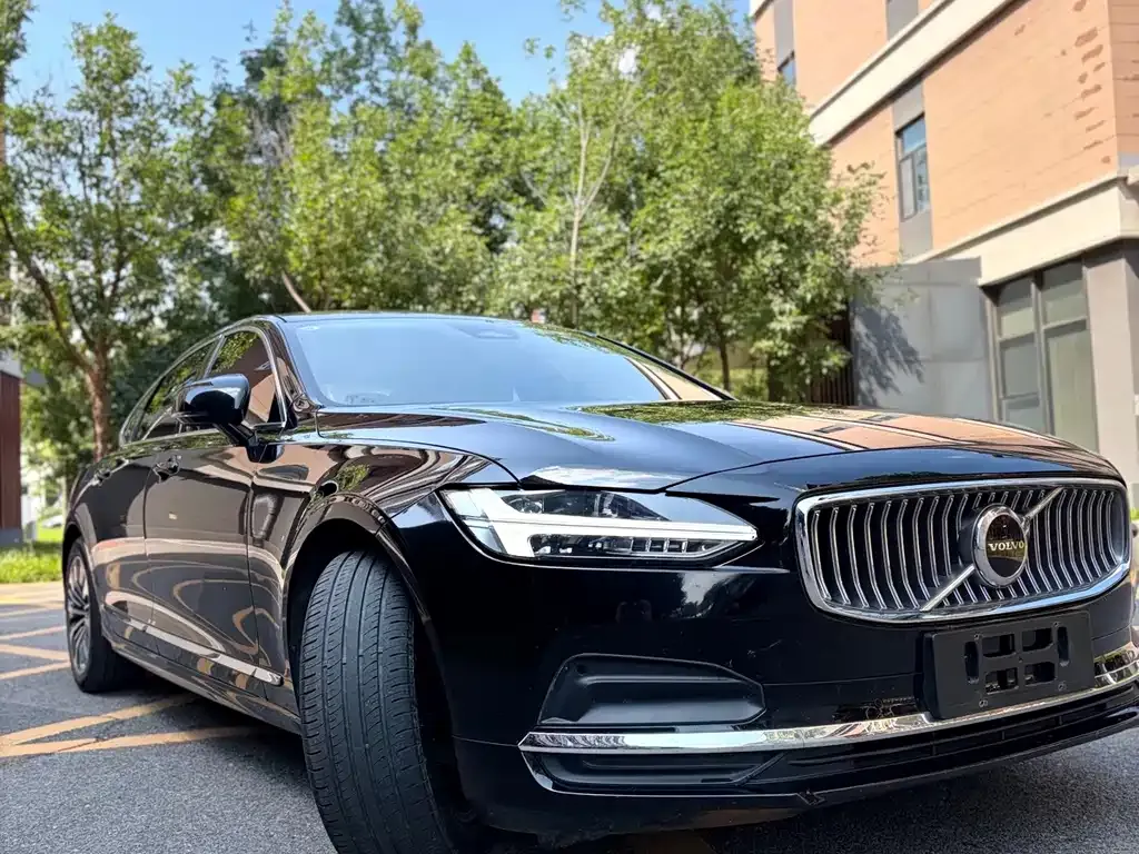 Volvo S90 — фото 4