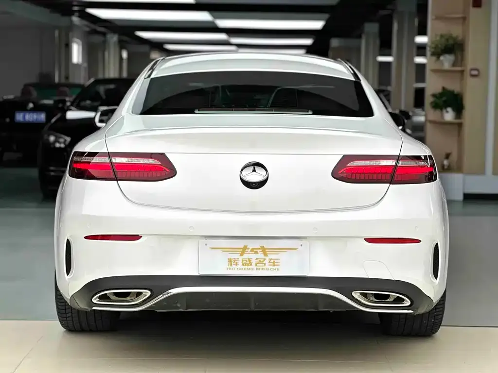Mercedes-Benz E-Class (Import) — фото 7