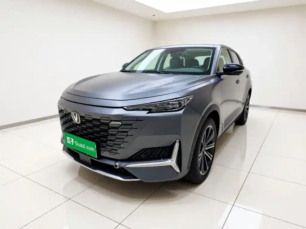 Changan UNI-K iDD — фото 1