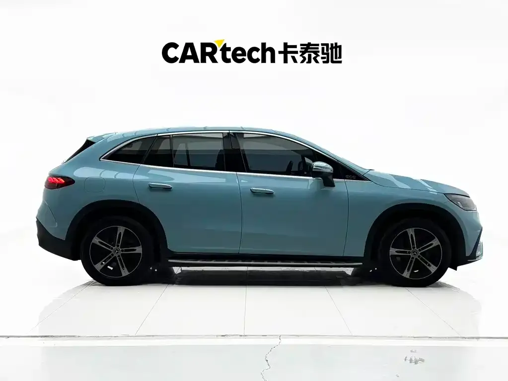 Mercedes-Benz EQE SUV — фото 3