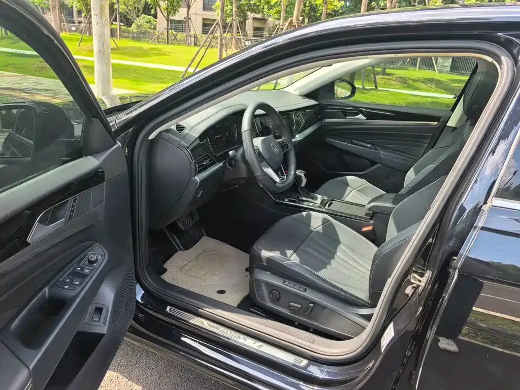 Volkswagen Passat — фото 2