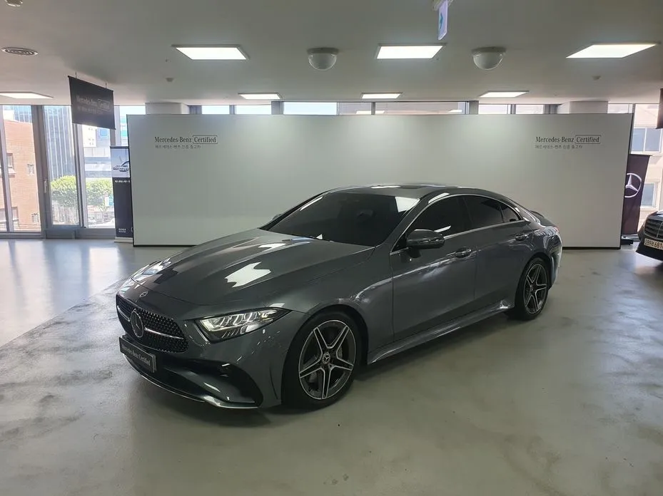 Mercedes-Benz CLS-Class — фото 1