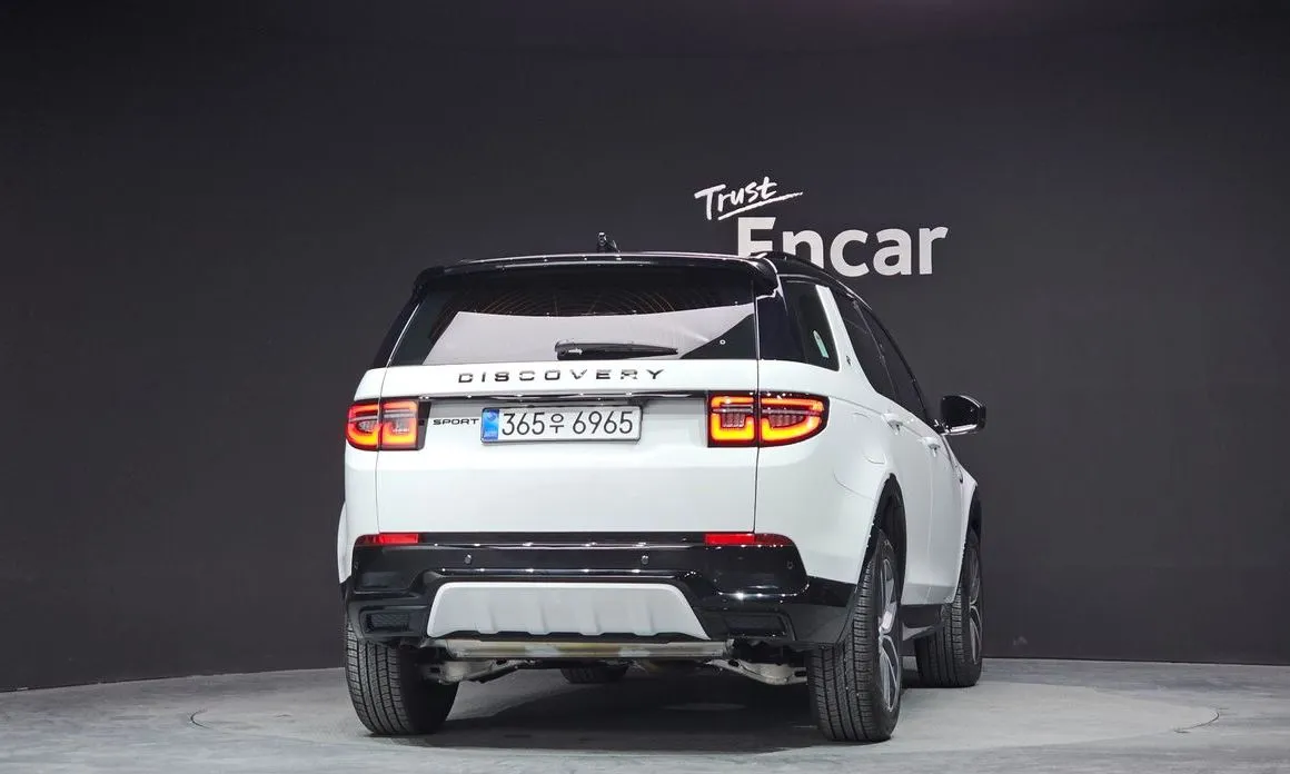 Land Rover Discovery Sport — фото 5