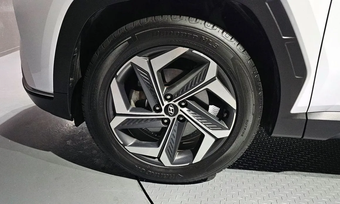 Hyundai Tucson — фото 7
