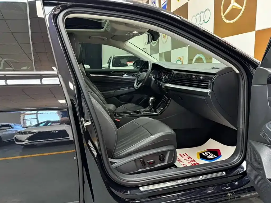 Volkswagen Passat — фото 6