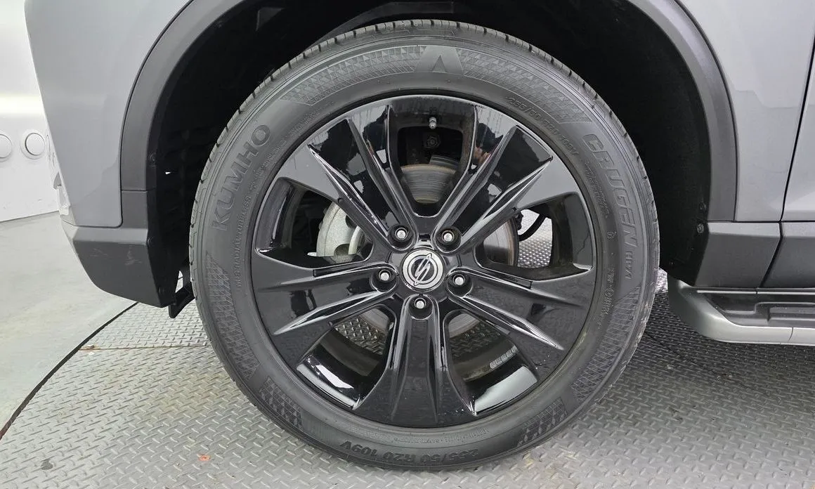 KG Mobility (Ssangyong) Rexton — фото 9