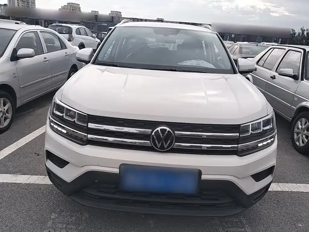 Volkswagen Tharu — фото 4