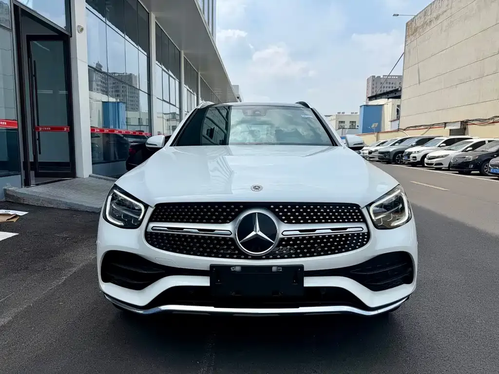 Mercedes-Benz GLC — фото 1