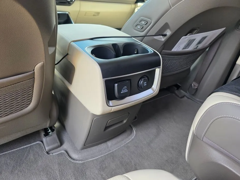 Kia Carnival — фото 6