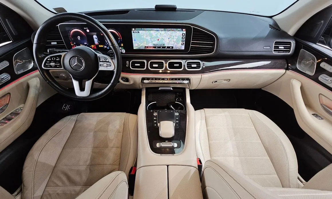 Mercedes-Benz GLE-Class — фото 7