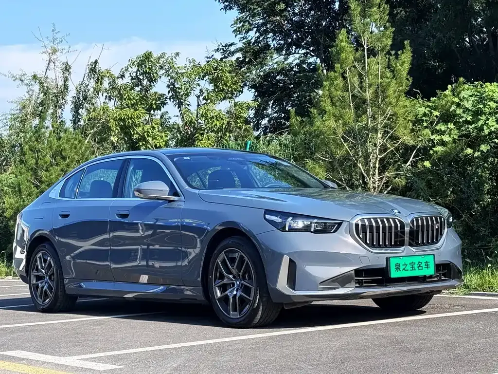 BMW i5 — фото 7