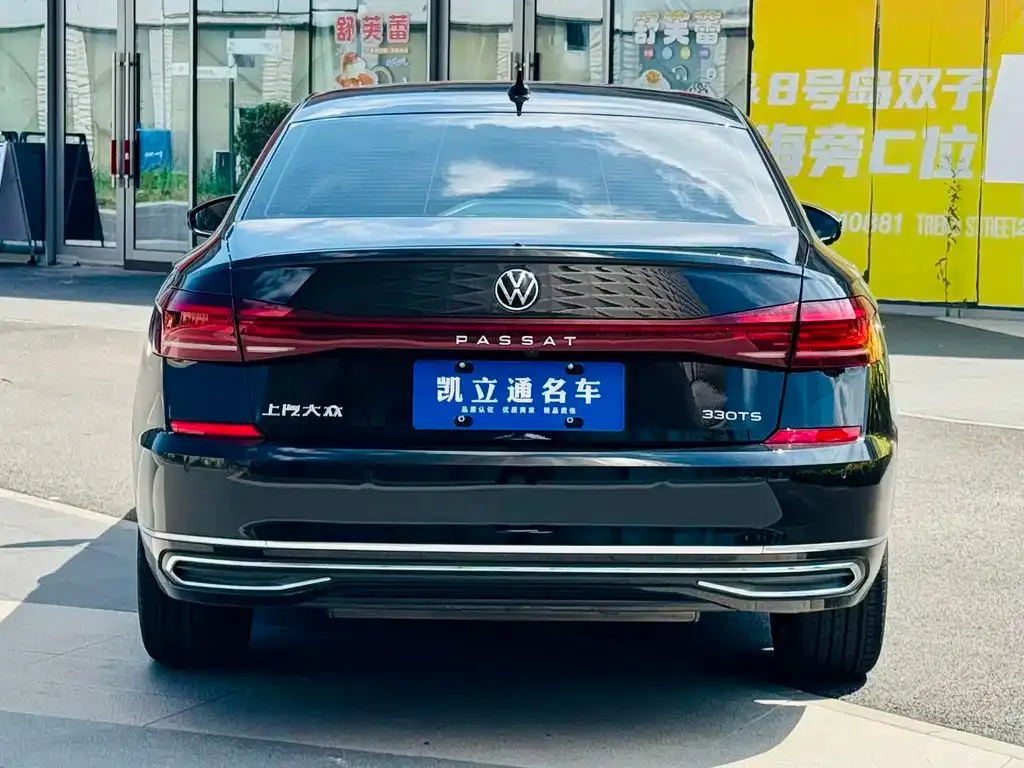 Volkswagen Passat — фото 4