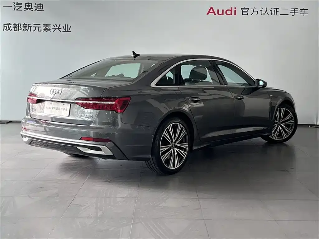 Audi A6L — фото 7