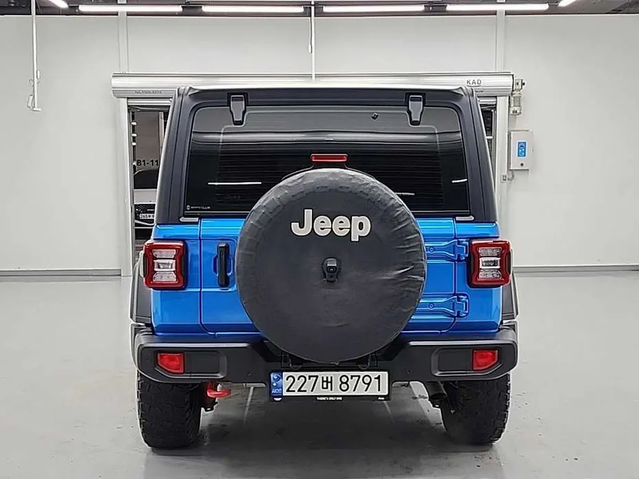 Jeep Wrangler — фото 2