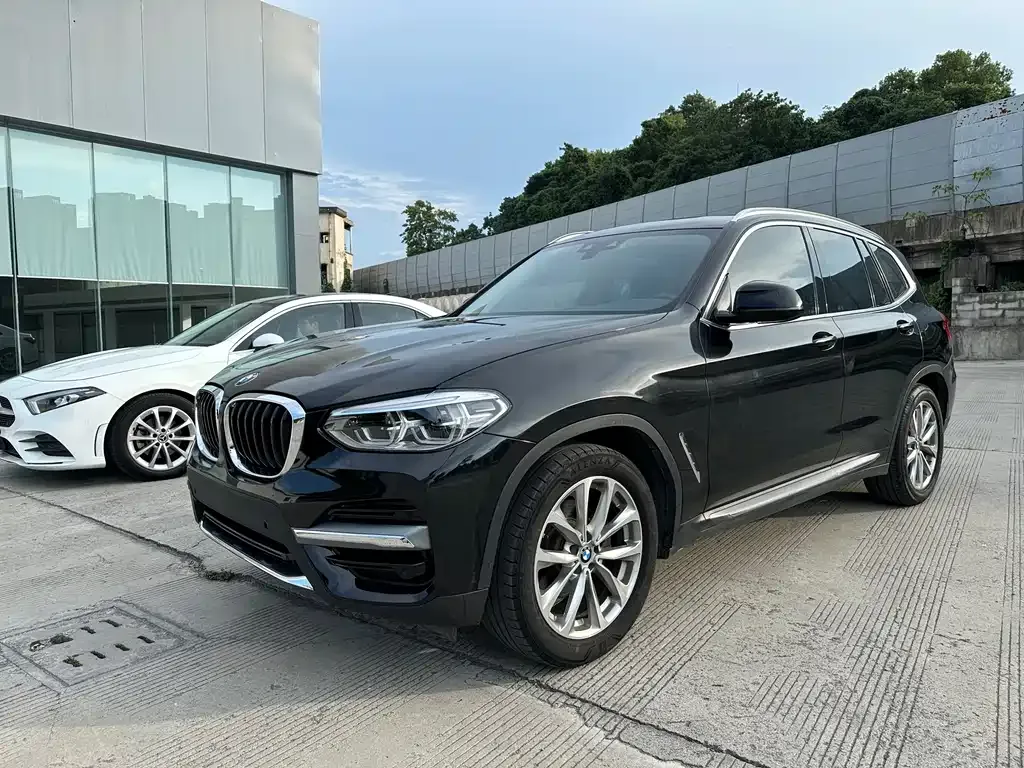 BMW X3 — фото 1