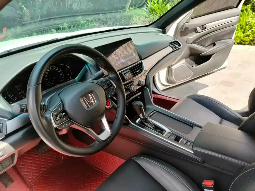 Honda Inspire — фото 8