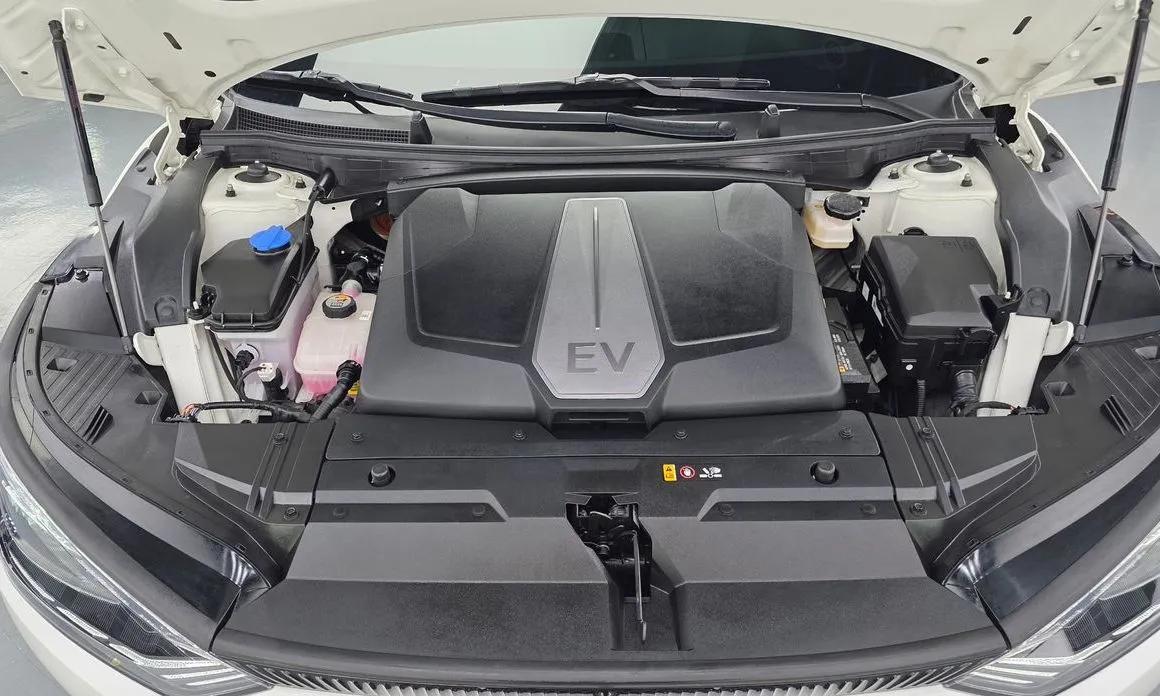 Kia EV6 — фото 9