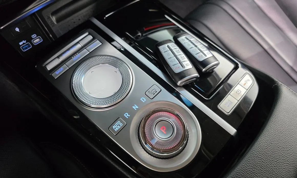 Genesis G80 — фото 10