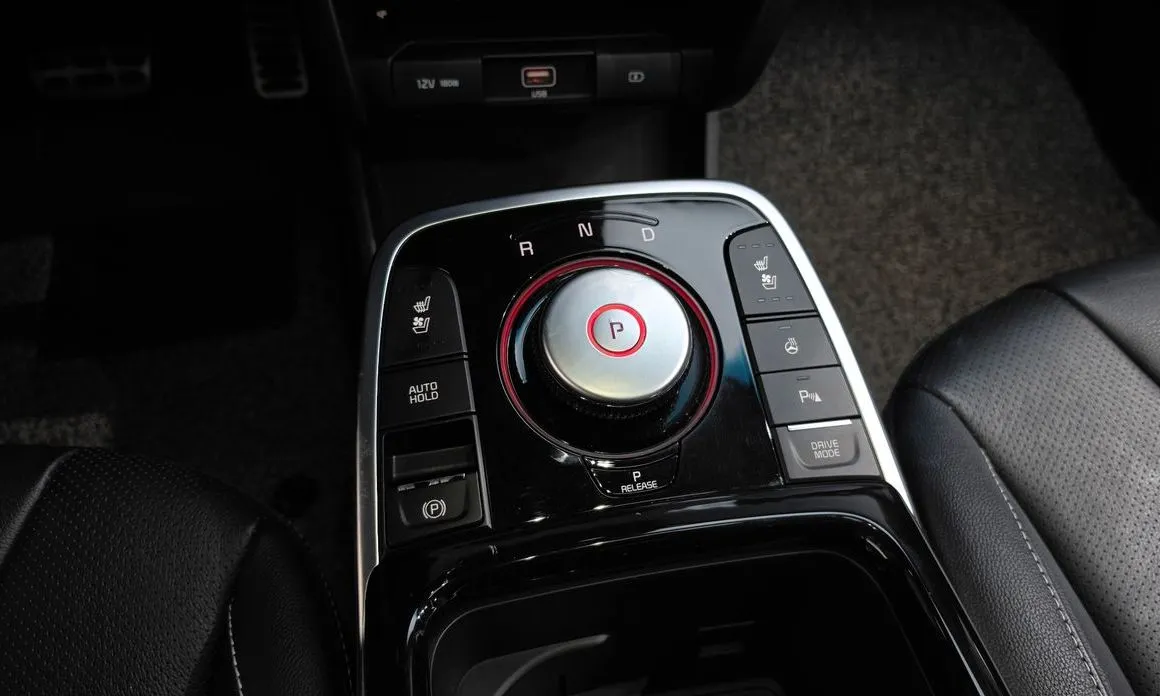 Kia Niro — фото 3