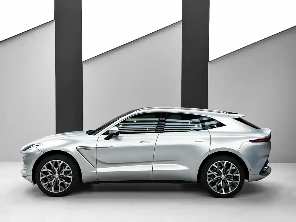 Aston Martin DBX — фото 5