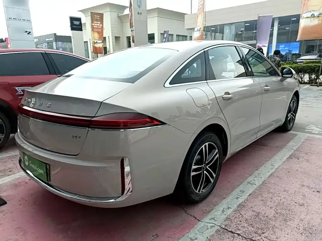 Roewe M7 DMH — фото 7