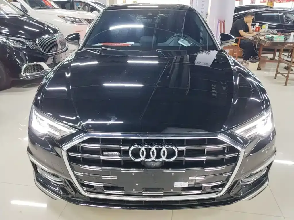 Audi A6L — фото 2