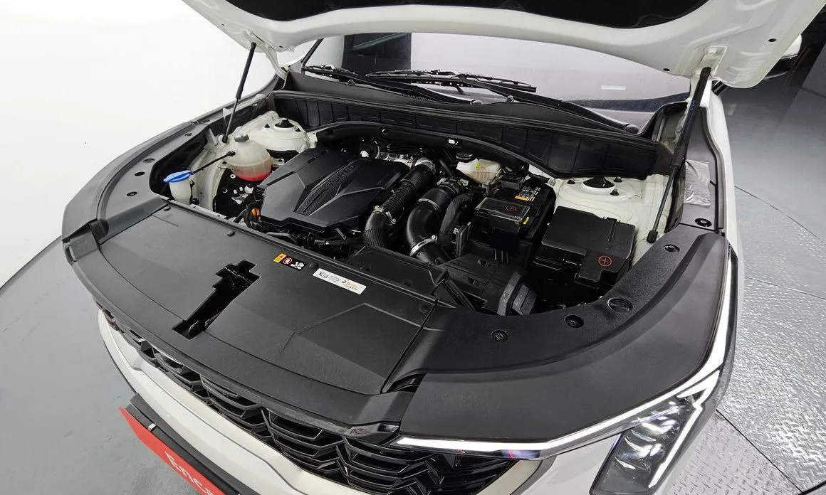 Kia Sorento — фото 7
