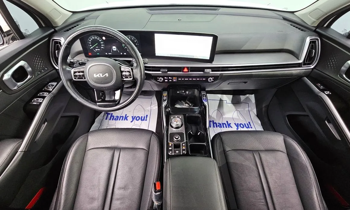 Kia Sorento — фото 10