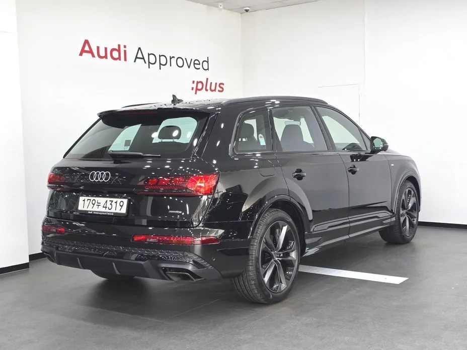 Audi Q7 — фото 4