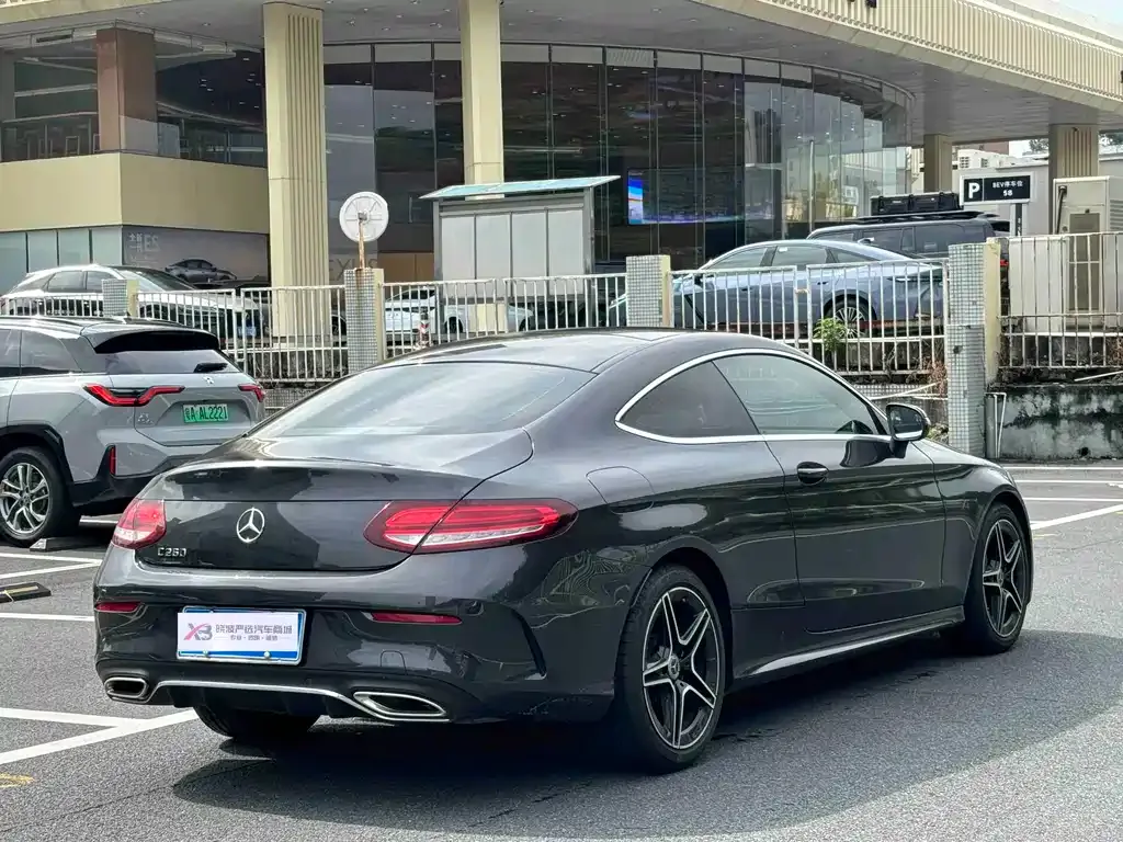 Mercedes-Benz C-Class (Import) — фото 9