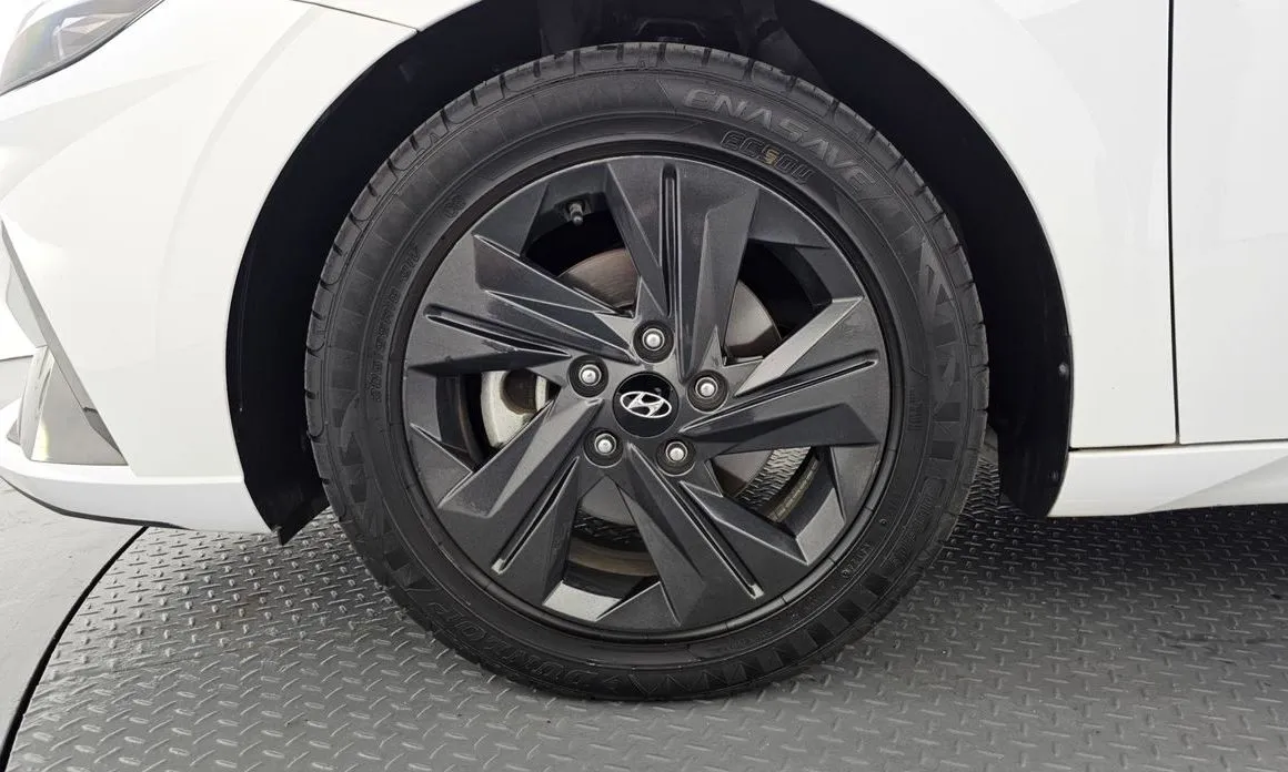 Hyundai AVANTE — фото 6