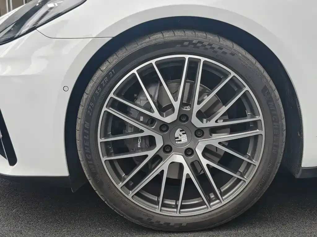 Porsche Panamera — фото 10