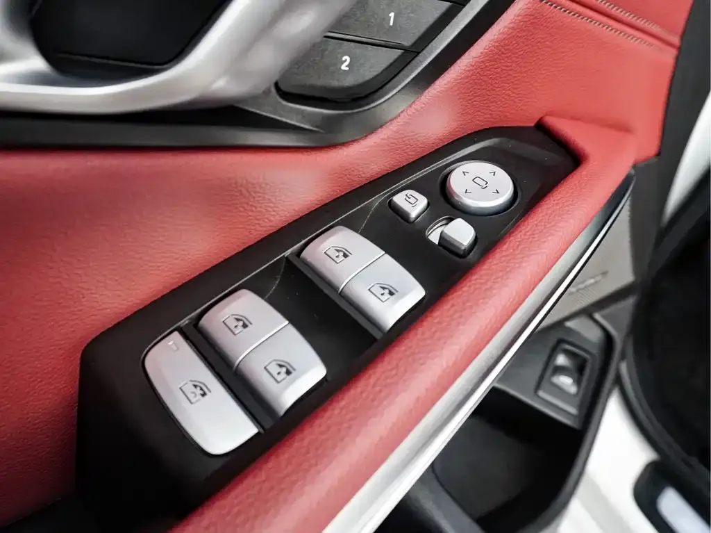 BMW 3 Series — фото 10