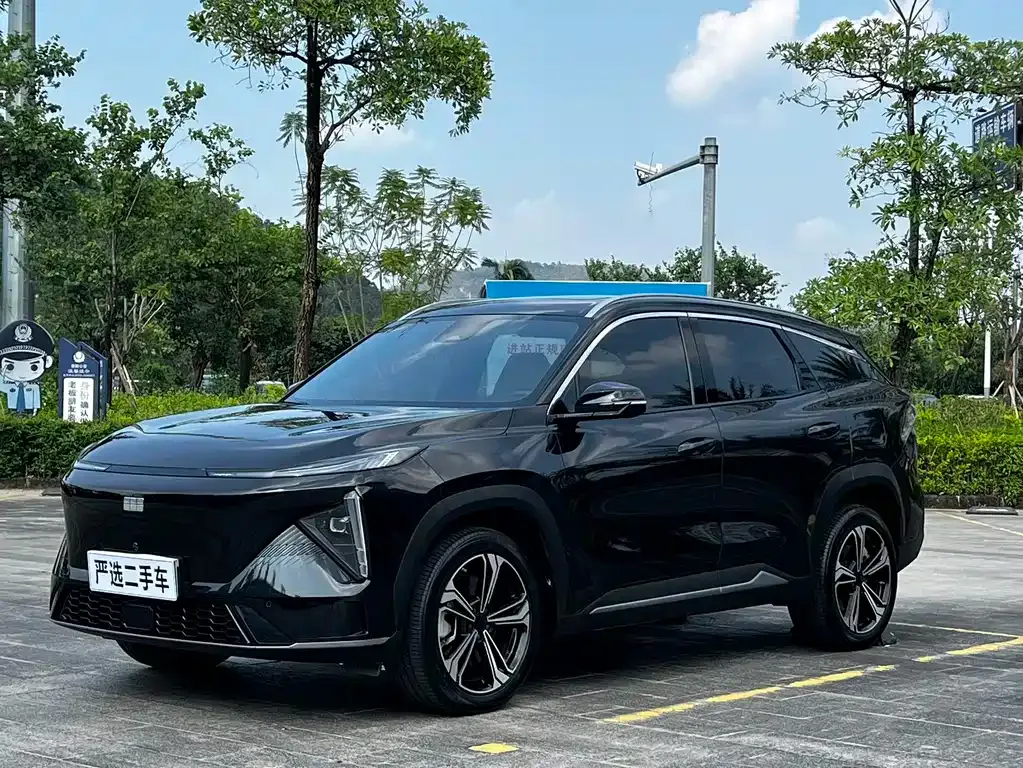 Geely Galaxy L7 — фото 1