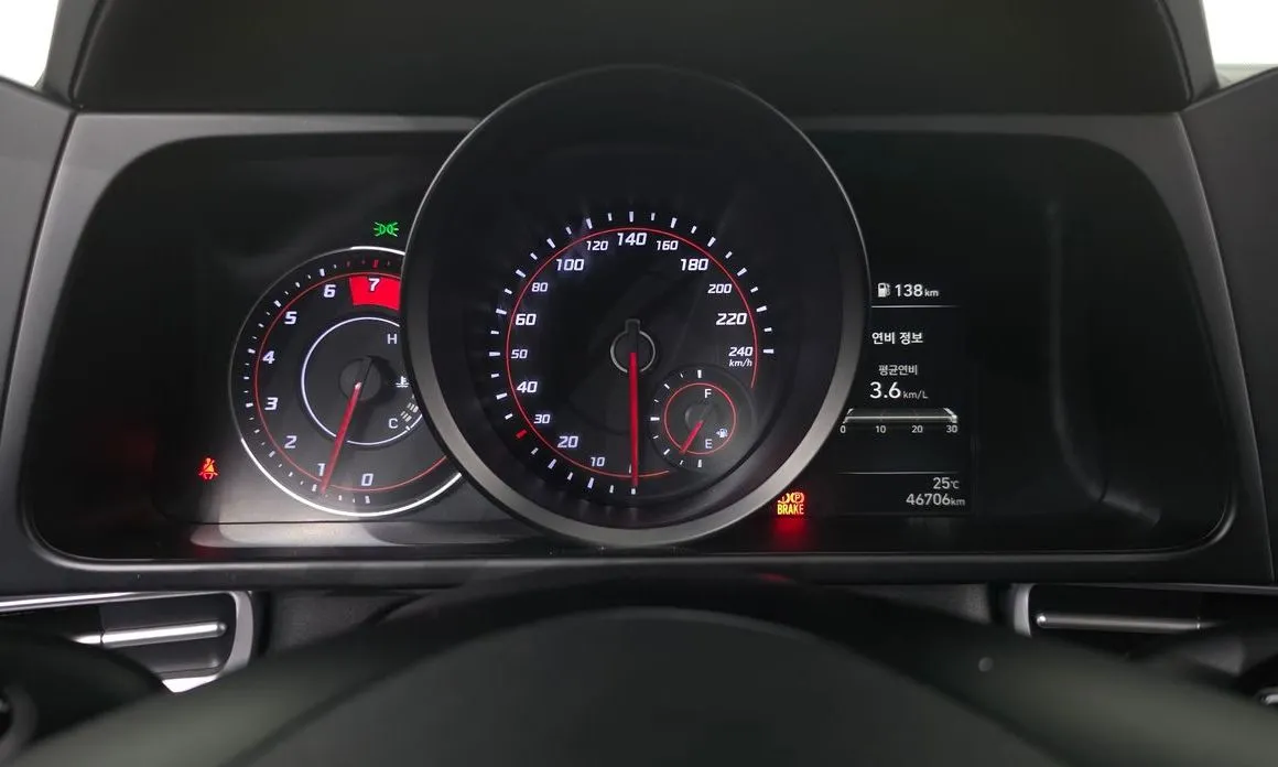 Hyundai AVANTE — фото 3