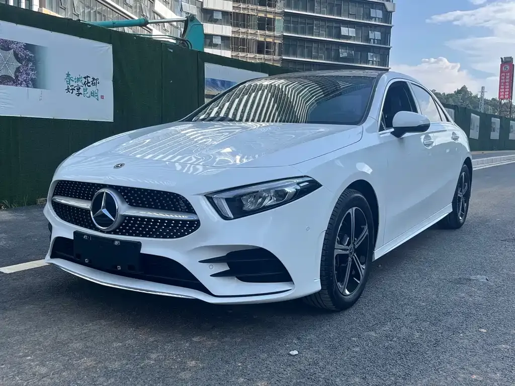 Mercedes-Benz A-Class — фото 1