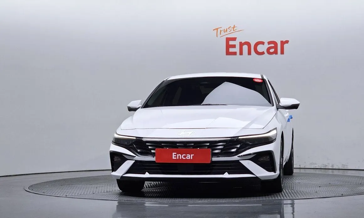Hyundai AVANTE — фото 3