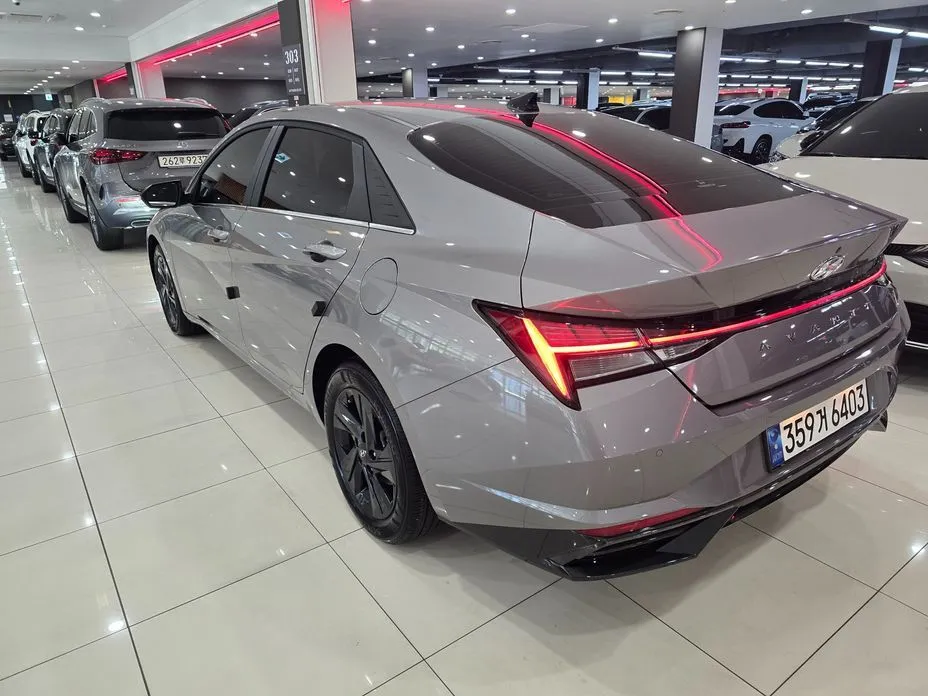 Hyundai AVANTE — фото 9