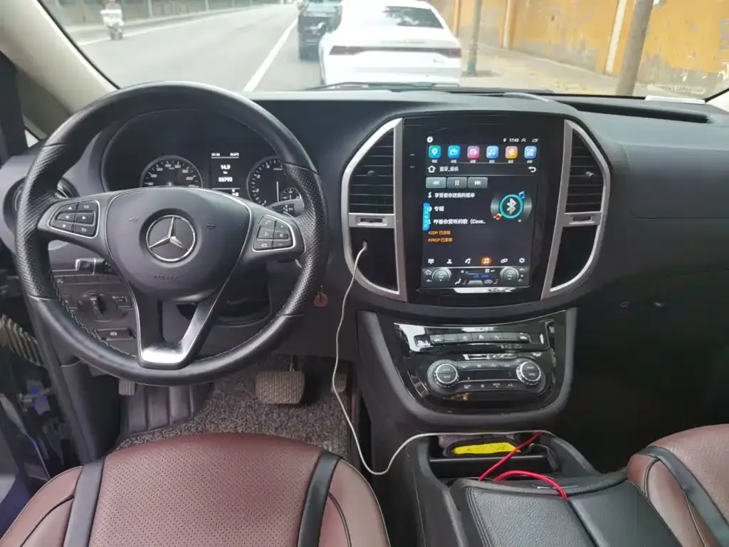 Mercedes-Benz Vito — фото 7