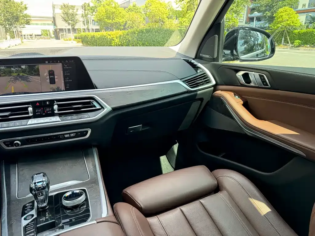 BMW X5 (Import) — фото 10