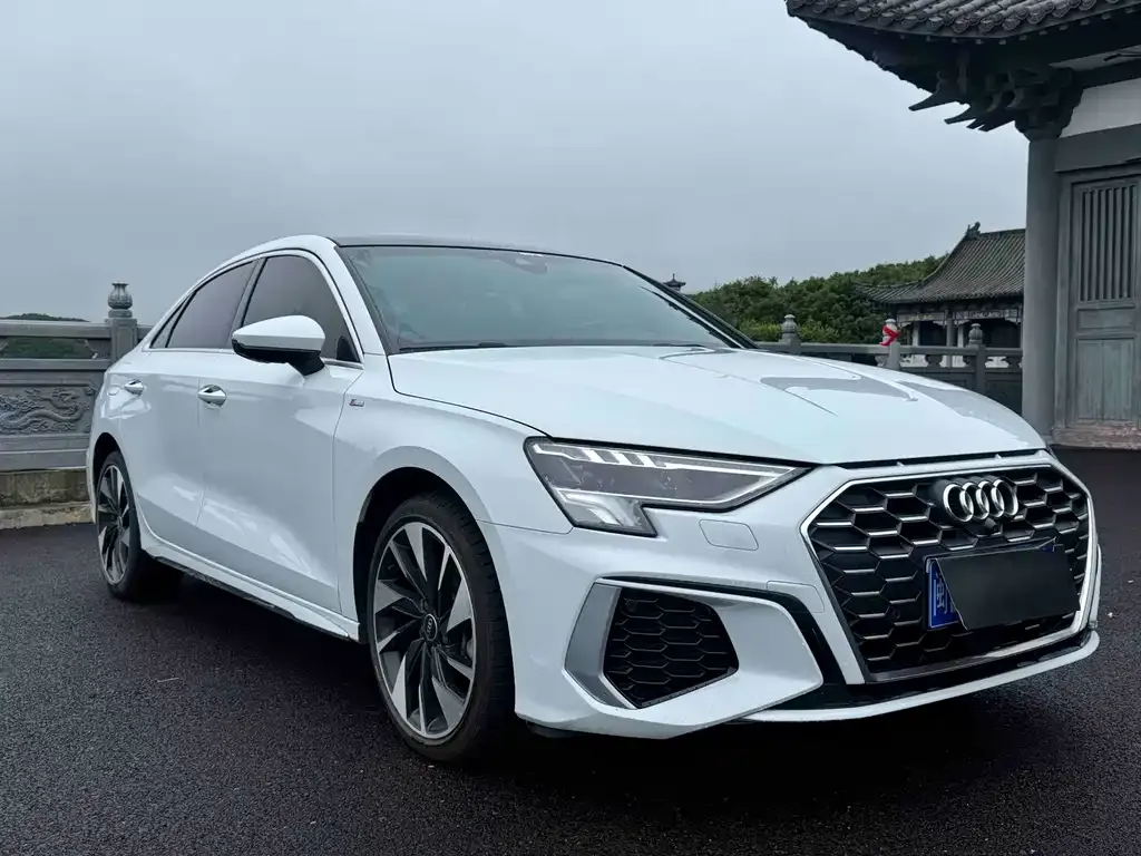 Audi A3 — фото 3