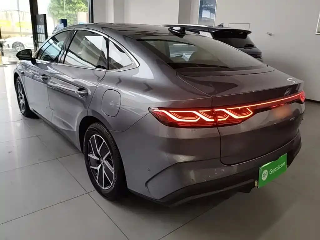 BYD Qin L — фото 4