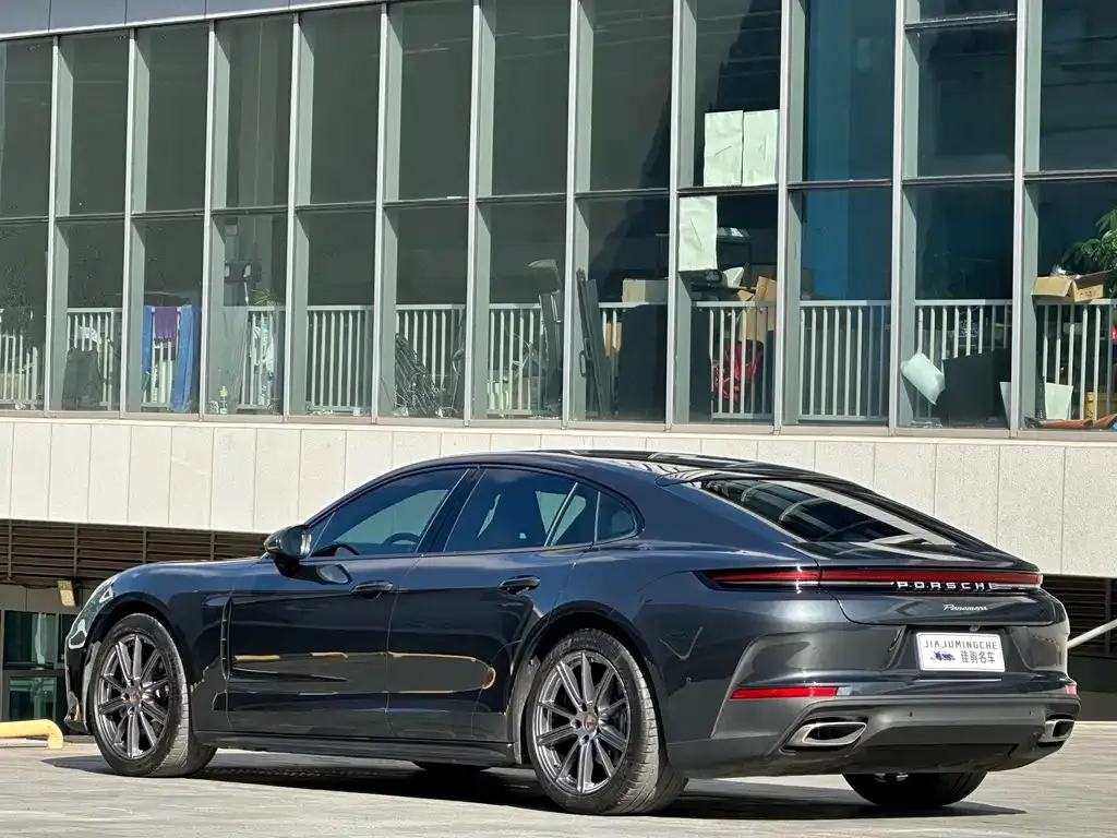 Porsche Panamera — фото 2