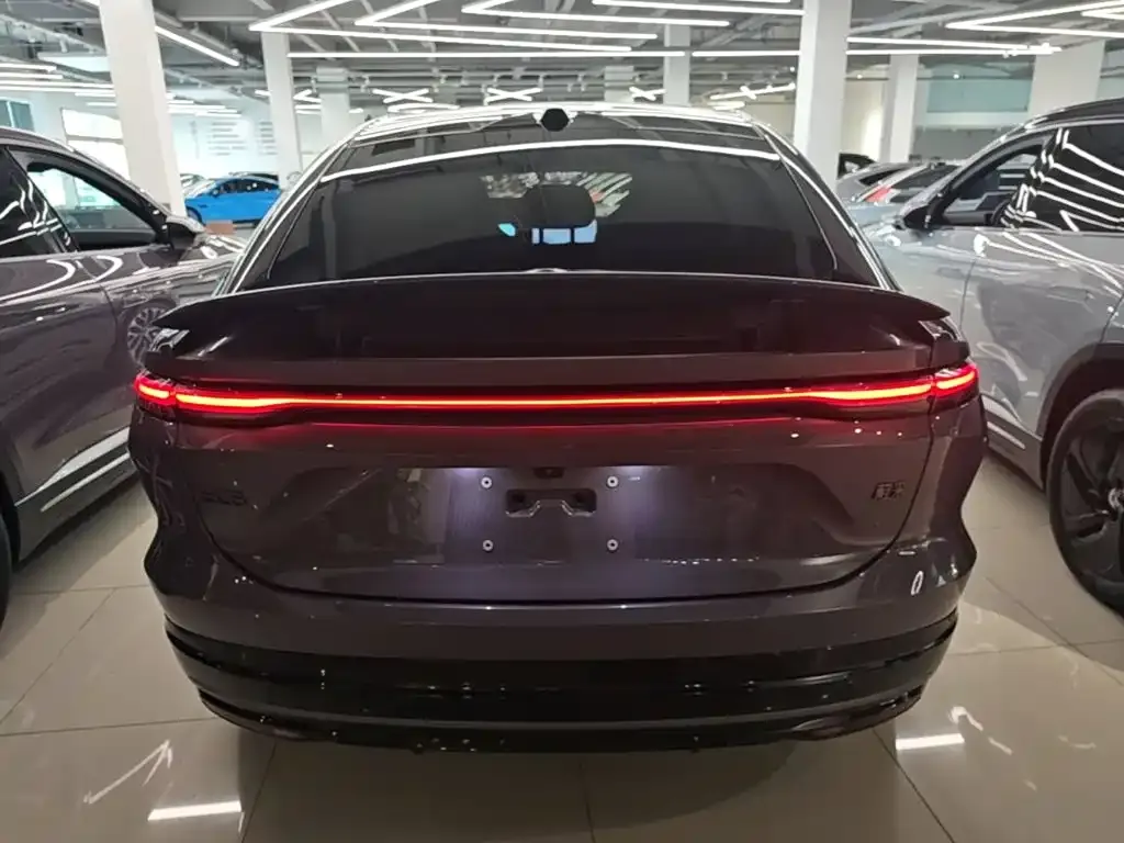 NIO EC6 — фото 5