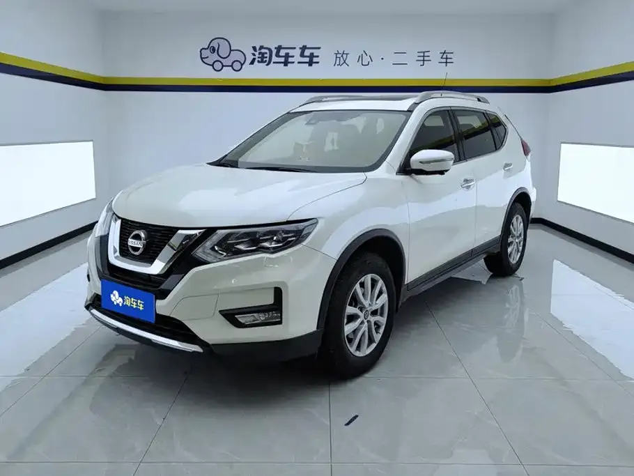 Nissan X-Trail — фото 1