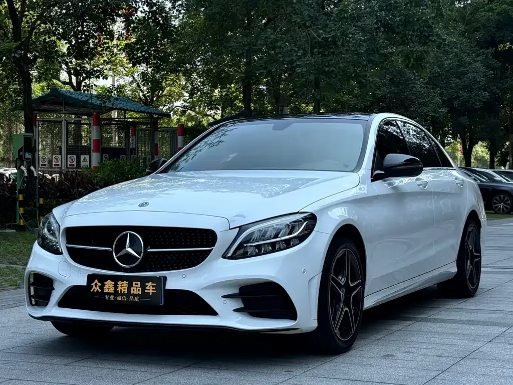 Mercedes-Benz C-Class — фото 1